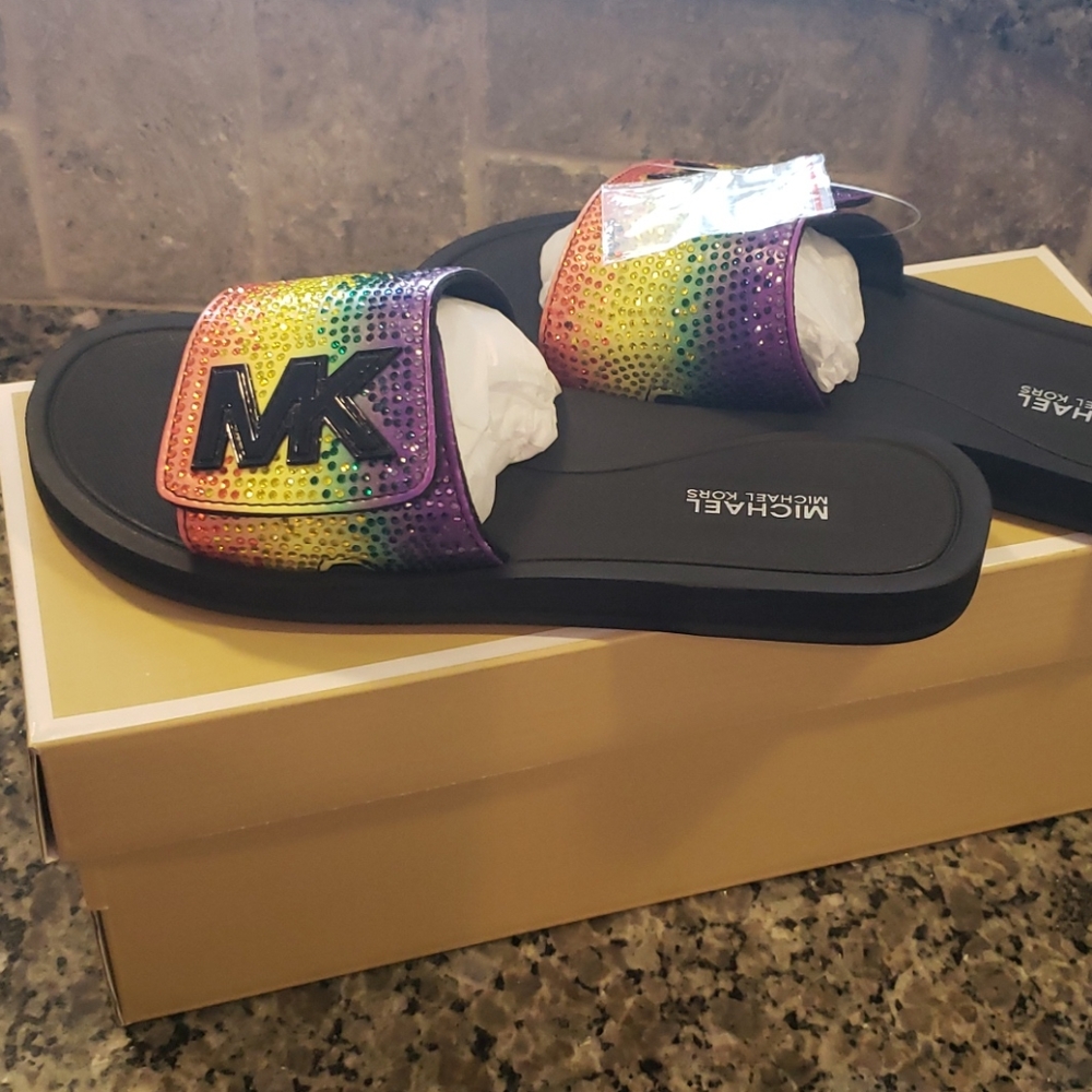 MK slides - Picture 3 of 3